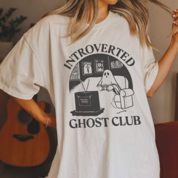 Tops - Introverted Ghost Funny Halloween Tee